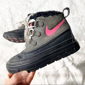Nike Woodside Chukka Toddler Snow Boot Pink Black